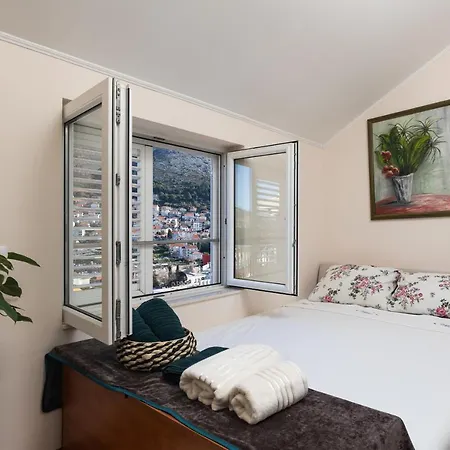 Denise Apartment *